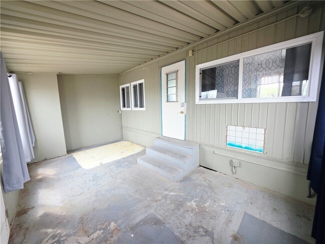 Building Photo - 1779 Artesia Dr