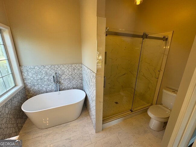 Building Photo - 2080 Racquet Club Cir NW