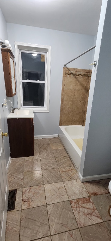 Building Photo - 505 North Point Rd