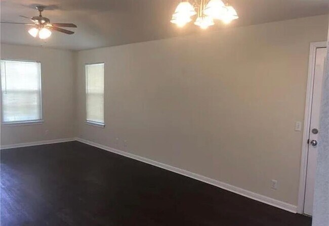 Building Photo - 1004 Drover's Cove