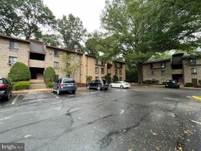 Building Photo - 2237 Castle Rock Square