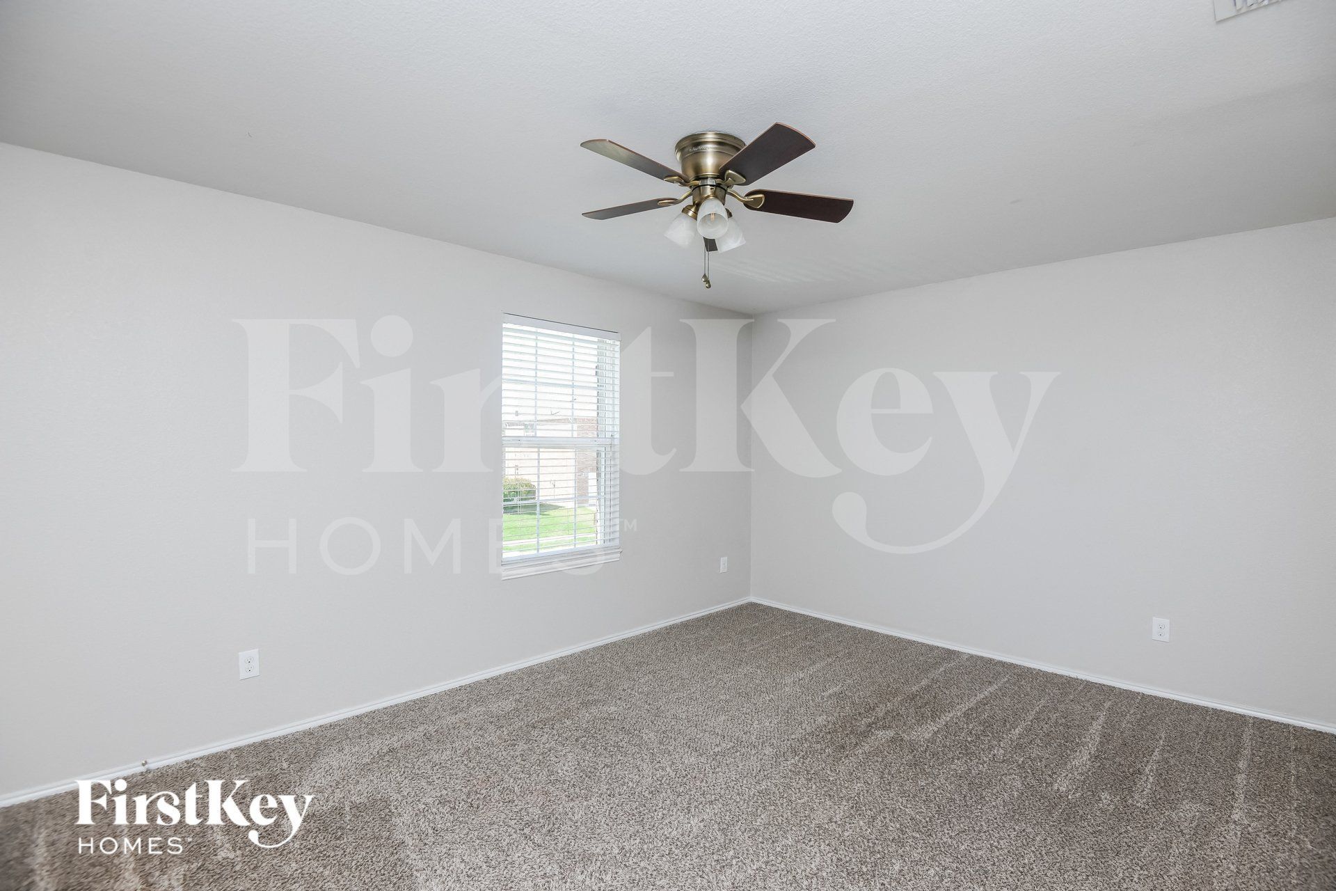 Building Photo - 8932 Puerto Vista Dr