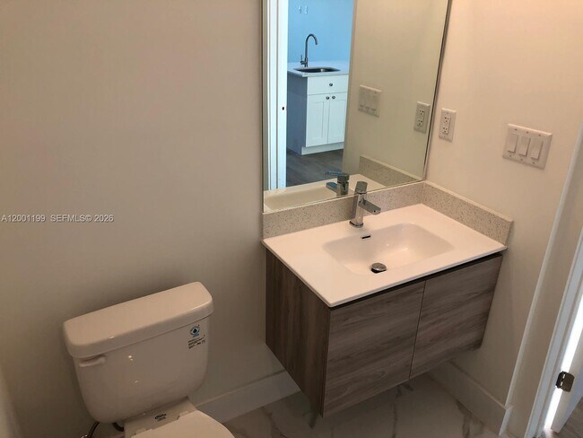 Building Photo - 4100 SW 64th Ave