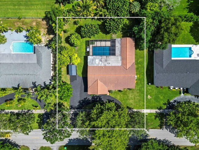 Building Photo - 17223 SW 87th Ave