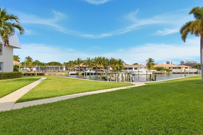 Building Photo - 1050 Sugar Sands Blvd