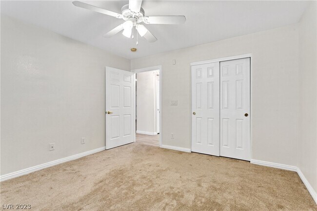 Building Photo - 5370 Cholla Cactus Ave