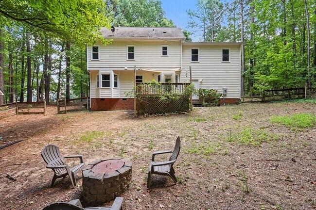 Building Photo - 4204 High Mountain Dr