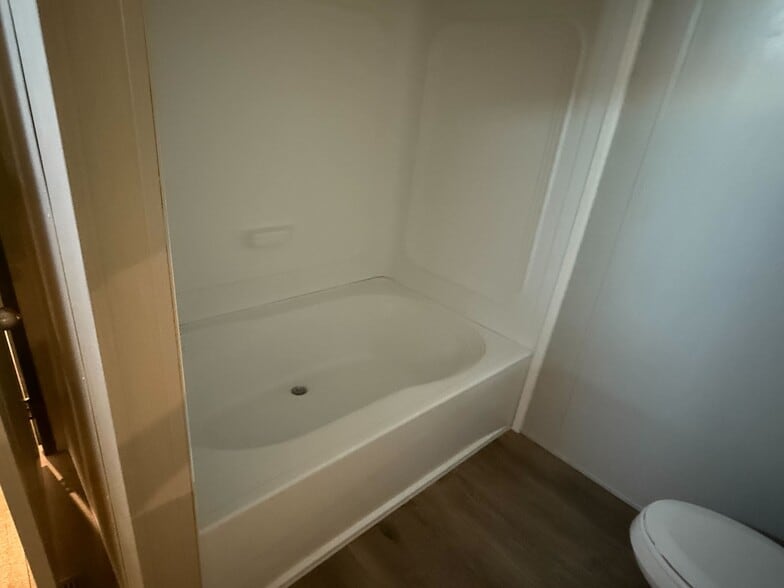 Building Photo - 133 Ponderosa Way