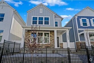 Building Photo - Beautiful 3 Bed 2.5 Bath in Highland!!