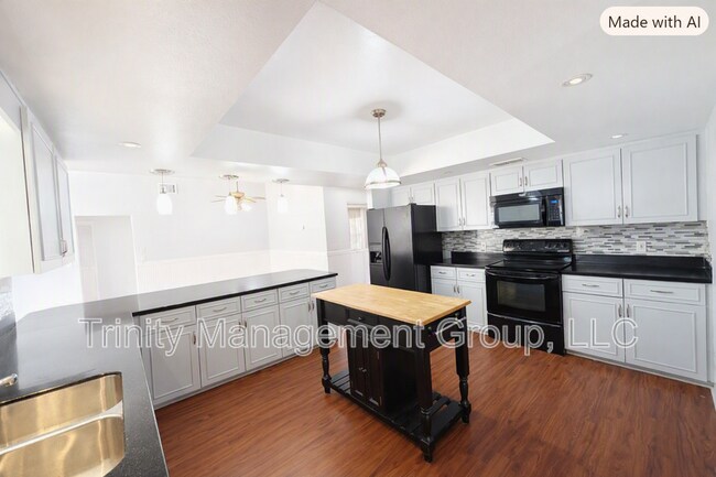 Building Photo - 40226 Trotter Ln