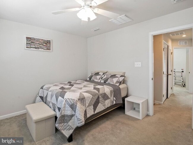 Building Photo - 7227 Potomac Ter