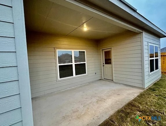 Building Photo - 3953 Legend Rnch