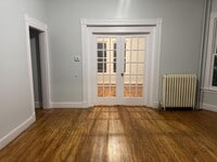 Building Photo - 65 Sargeant St