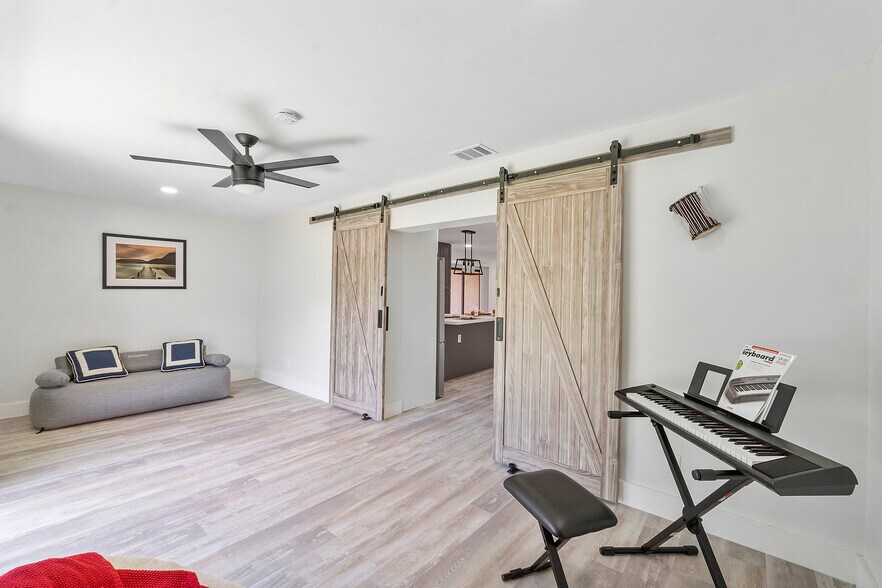 Building Photo - 11628 NW 30th St