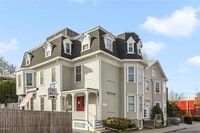 Building Photo - 109 Church St