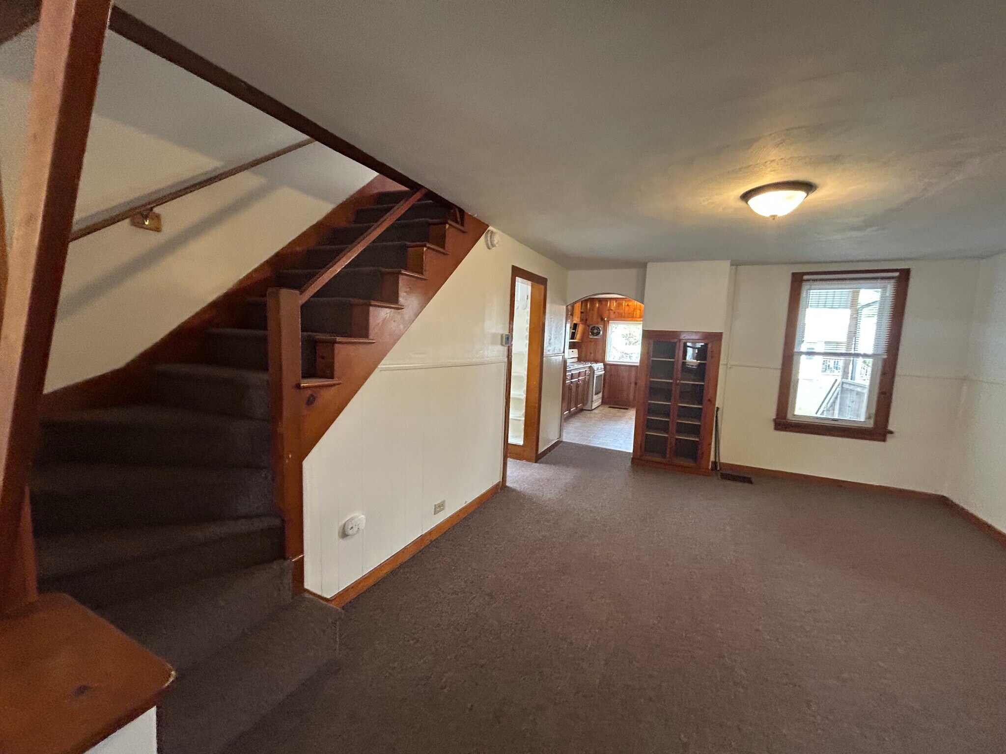 Family/Dining room - 2226 Lincoln St