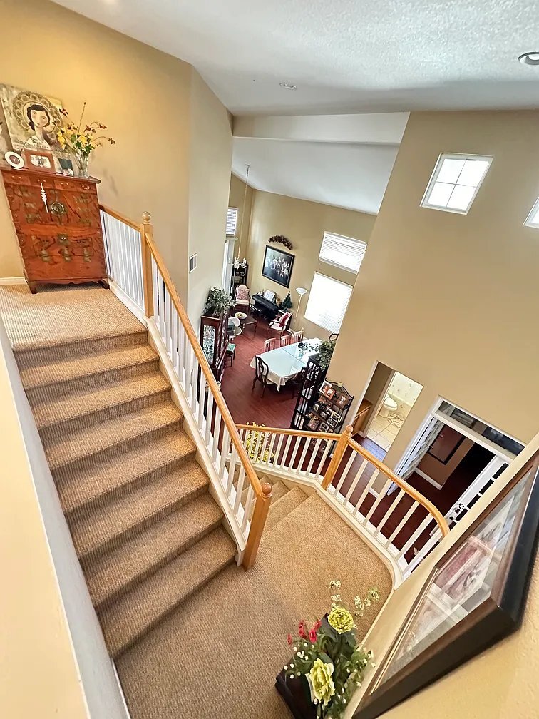 Building Photo - 46073 Via La Colorada