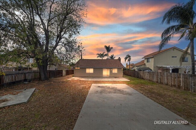 Building Photo - Modern Upgrades, Remodeled Kitchen & Baths, Prime Moreno Valley Location