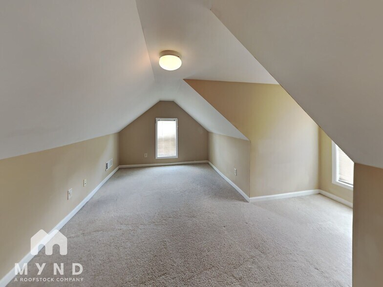 Building Photo - 1690 Cooper Lakes Dr