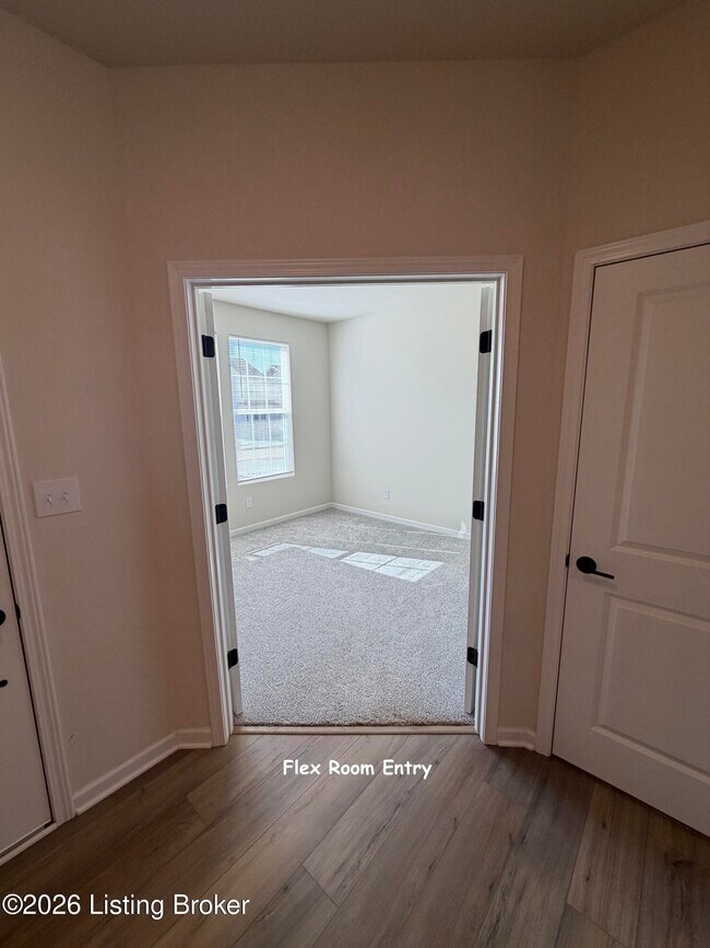 Building Photo - 16906 Aiken Rdg Cir