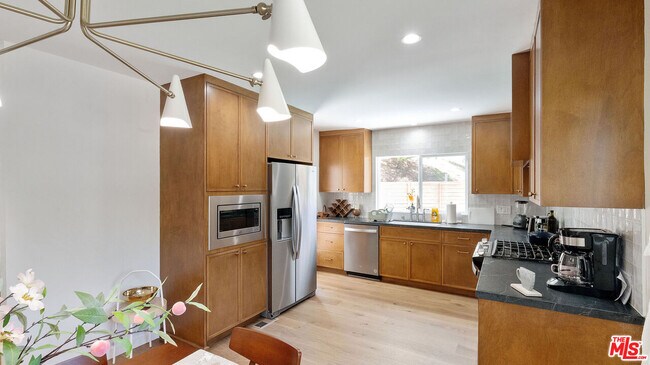 Building Photo - 5304 Baza Ave