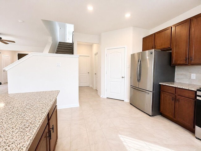 Building Photo - For Lease-Housing Vouchers Accepted | 3 Bed, 2.5 Bath | 2,124 Sq Ft | Marvida Community |