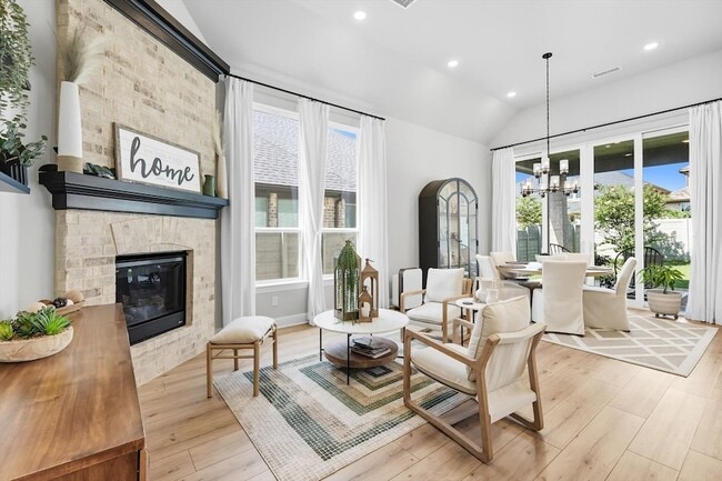 Building Photo - 2016 Strolling Wy