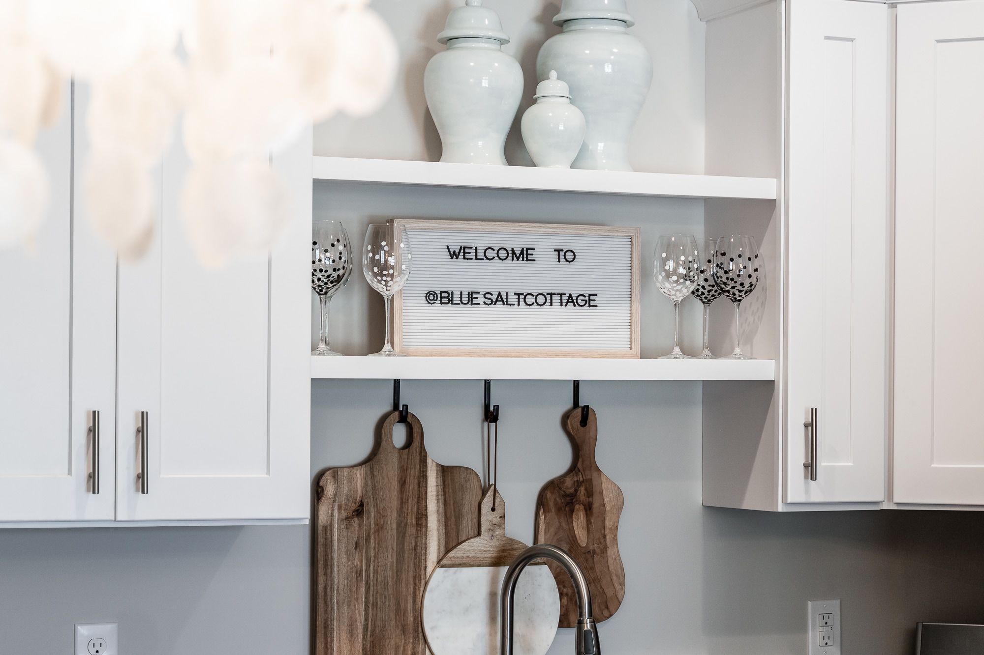 Brand new beach cottage! Public beach access at end of the street (4 min walk)! Welcome to Blue Salt Cottage! - 103 S 13th St