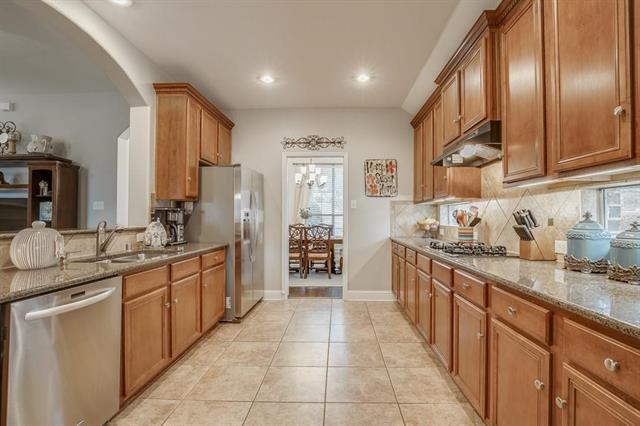 Building Photo - 1695 Lake Brook Cir