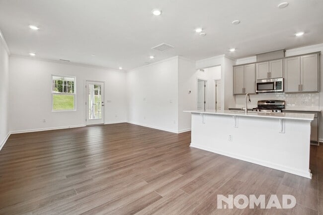 Building Photo - NEW Spacious 4BR House in Wendell