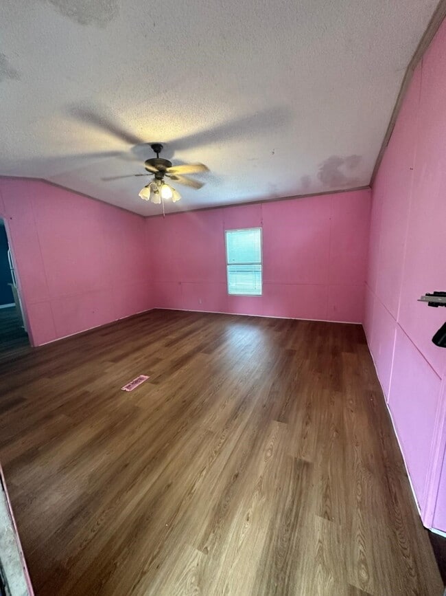 Building Photo - 8623 Bloombury Ln