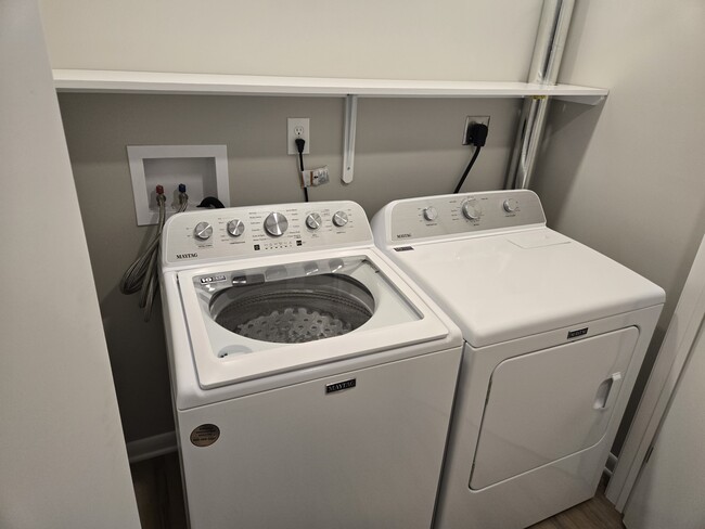 New washer and dryer - 13 James Ave