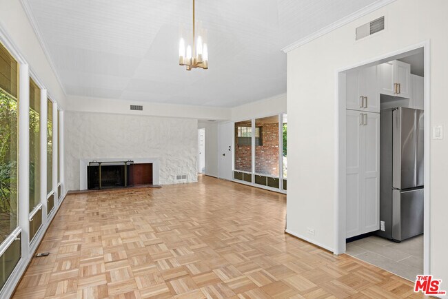 Building Photo - 11623 Canton Pl