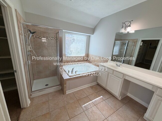 Building Photo - 1299 Ocean Manor Ln