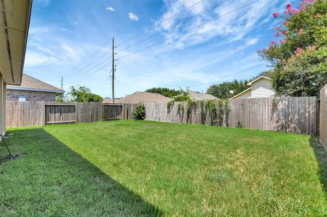 Building Photo - 21634 Rainfall Park Dr