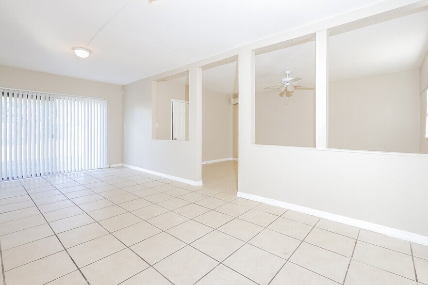 Building Photo - 4307 Brooks Ave