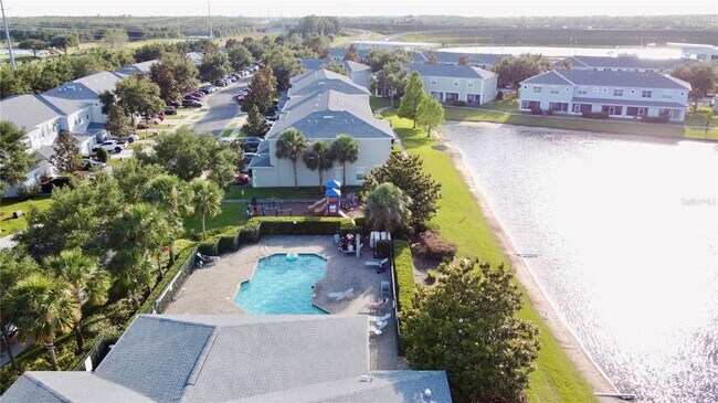 Building Photo - 10946 Savannah Wood Ct