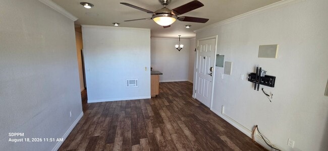 Building Photo - 13303 Rancho Peñasquitos Blvd