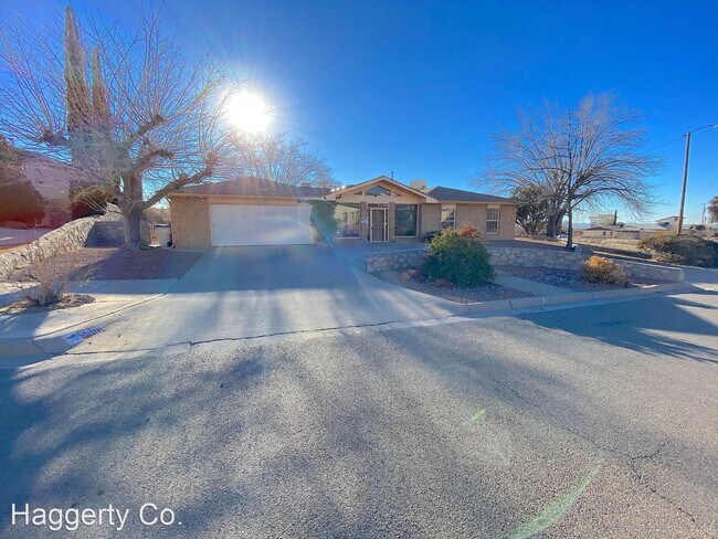 Primary Photo - 3 br, 3 bath House - 5809 Vista Clara