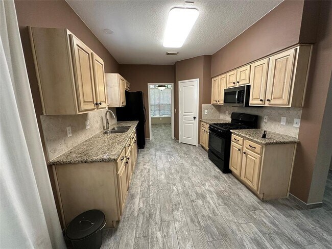 Building Photo - 164 S Holly Laurel Cir