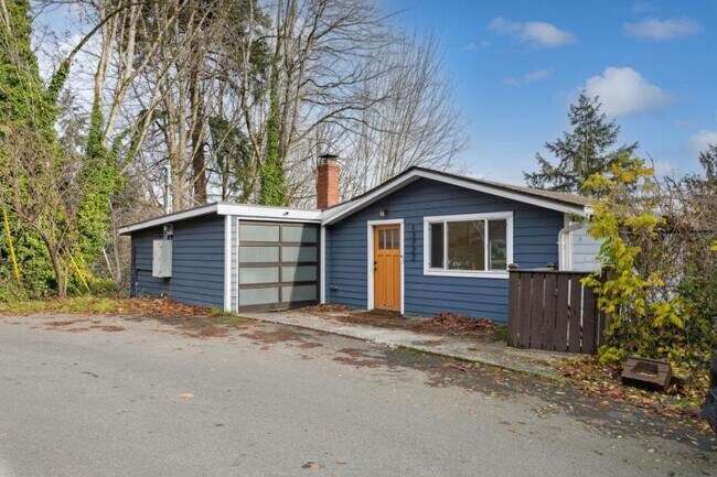 Building Photo - 2 bedroom in Seattle WA 98125