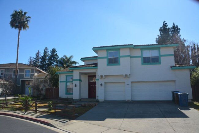 Primary Photo - Antioch Golf Course area 5 bedroom, 3 bath...