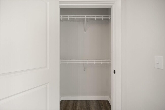 Building Photo - B2 Nasim Way