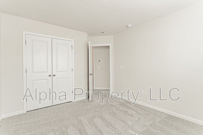 Building Photo - 108 Stellate Pl