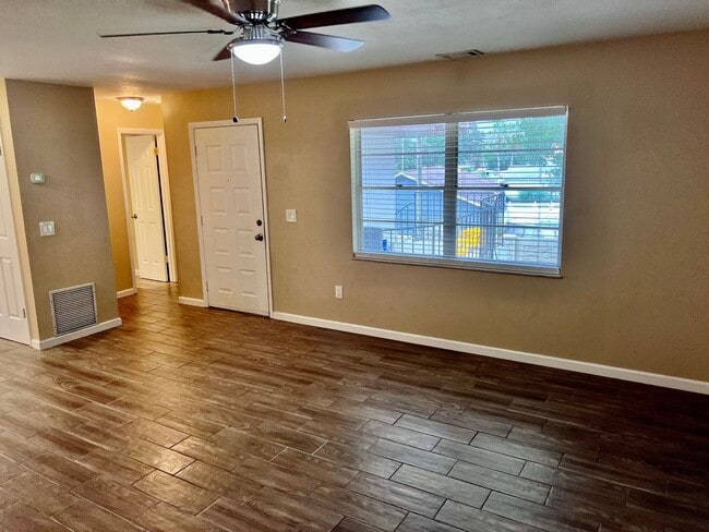 Building Photo - 2/2 Condo In Winter Garden