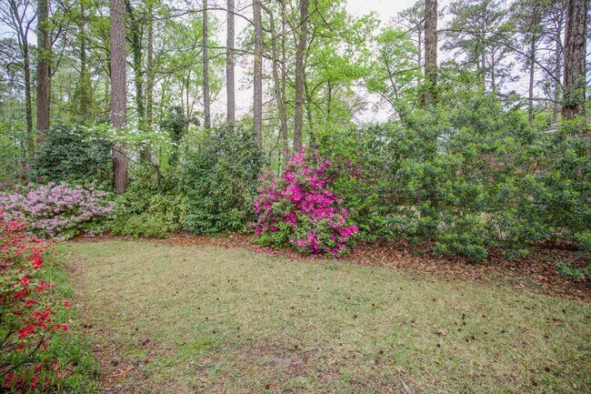 Building Photo - Spacious 3 Bedroom Home in Fayetteville, NC - Perfect for Family Living!