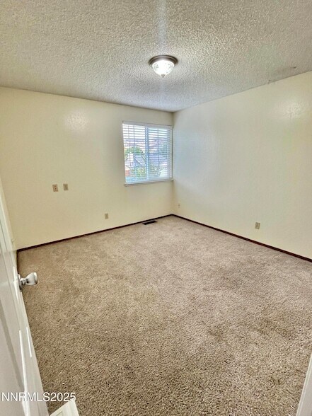 Building Photo - 1965 Woodtrail Dr