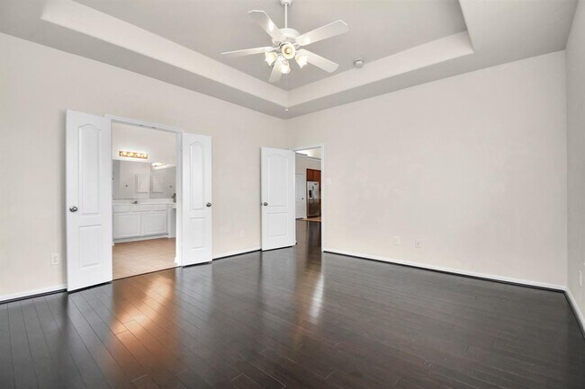 Building Photo - 17734 Sunset River Ln