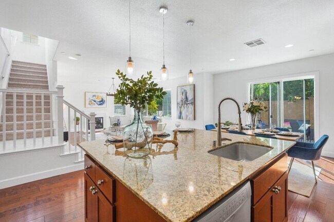 Building Photo - 4596 Alta Terra Rd