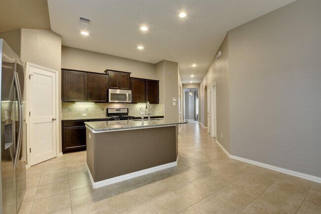Building Photo - 332 Oyster Creek